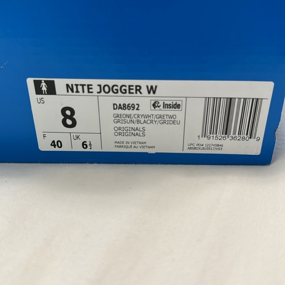 Adidas - Picture 2 of 4